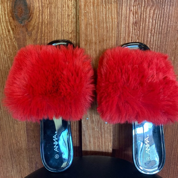 Anna Renee Red Faux Fur Jelly Slides Women’s Size 8 - Picture 6 of 9